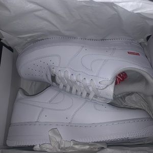 SUPREME X AIR FORCE 1 LOW 'BOX LOGO - WHITE'